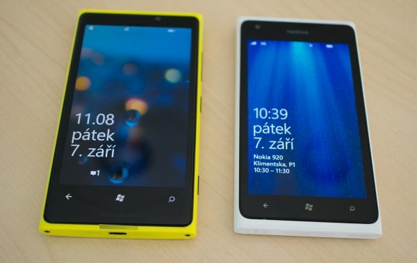 Nokia Lumia 920 a 900